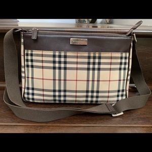 Vintage Burberry Sling